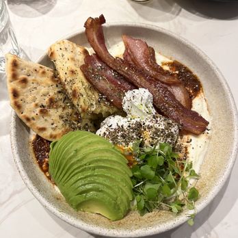 Half Cup - Turkish Eggs with Bacon - Cafes Near Me - London, XGL