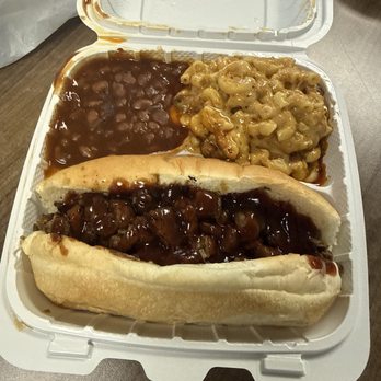 DJ's Tri-Tip - Plate - Food Trucks Near Me - Manteca, California