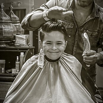 Nasser Hair Style - Barbers Near Me - Brookfield, Wisconsin Nasser Hair Style - Barbers Near Me - Brookfield, Wisconsin