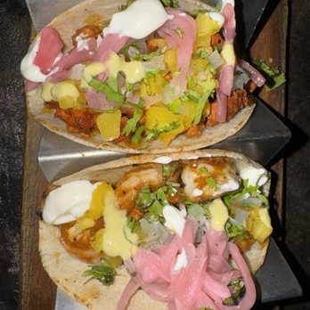 La Malinche - Shrimp a la Talla and pork pastor - Cocktail Bars Near Me - Tulum, ROO La Malinche - Shrimp a la Talla and pork pastor - Cocktail Bars Near Me - Tulum, ROO