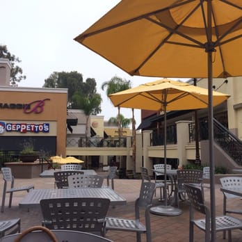 Flower Hill Promenade - Flower Hill Promenade lower level - Shopping Centers Near Me - Del Mar, California