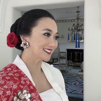 Yulie's Beauty Services - Mrs Ayuhenirosan is the Ambassador Indonesia wife in USA - Waxing Near Me - Arlington, Virginia Yulie's Beauty Services - Mrs Ayuhenirosan is the Ambassador Indonesia wife in USA - Waxing Near Me - Arlington, Virginia