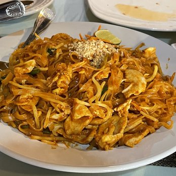 Rum Thai Bistro - Best 31. Pad Thai! - Thai Near Me - Lincoln, California Rum Thai Bistro - Best 31. Pad Thai! - Thai Near Me - Lincoln, California