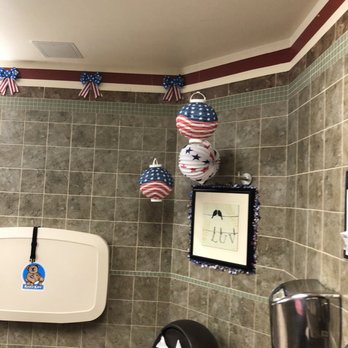 Minit Mart - Clean bathrooms - Convenience Stores Near Me - Lebec, California Minit Mart - Clean bathrooms - Convenience Stores Near Me - Lebec, California