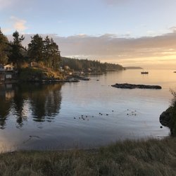 Halfmoon Bay General Store - Halfmoon Bay.