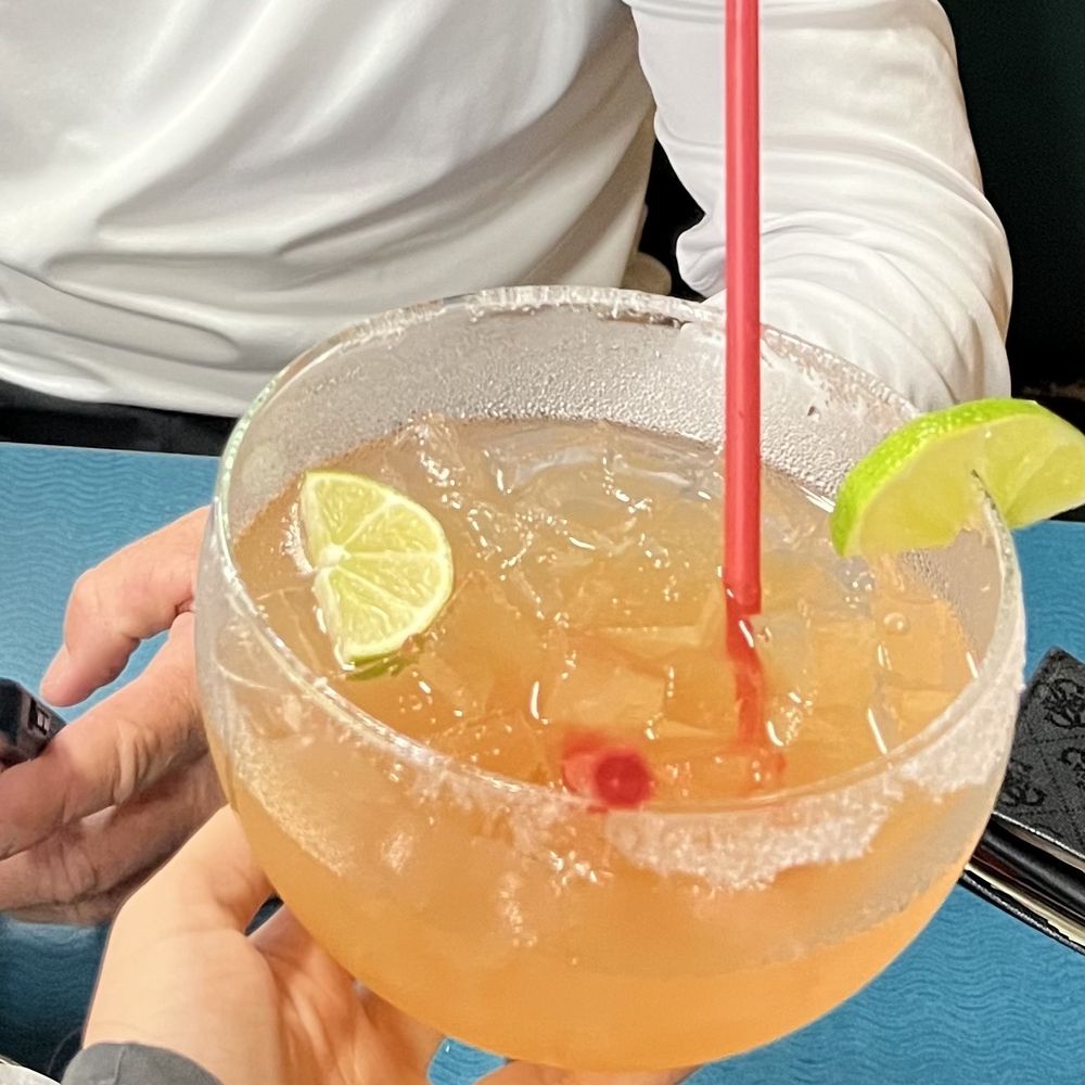 Peach Margarita Peach Margarita