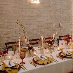 Sugar Plum & Co - Table setting