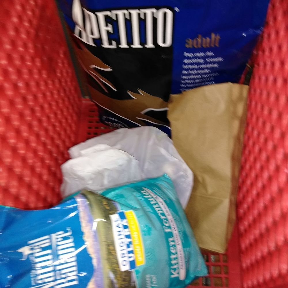 Pets Barn - Literally got a cart full - Pet Stores Near Me - San Antonio, Texas Pets Barn - Literally got a cart full - Pet Stores Near Me - San Antonio, Texas