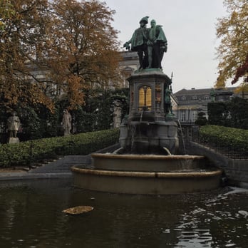 Le Petit Sablon - Parks Near Me - Brussels, BRU