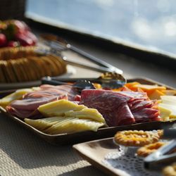 Maui Boat Trips - Complimentary Lunch