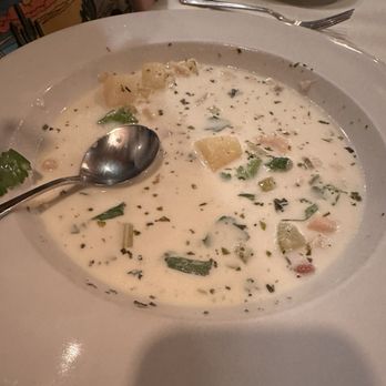 Windows On the Water - the gluten free clam chowder - New American Near Me - Morro Bay, California Windows On the Water - the gluten free clam chowder - New American Near Me - Morro Bay, California