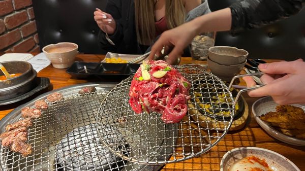 8oz Korean Steak House and Bar by null