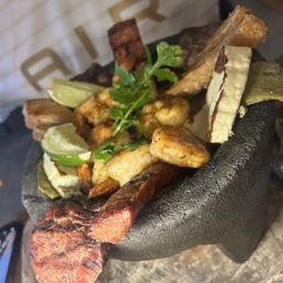 Molcajete Mixto Molcajete Mixto