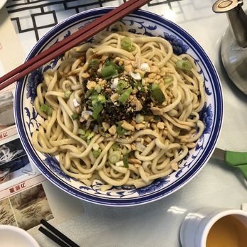 Yu Xiang Yuan - Dan Dan Noodles IG:@chewiechows - Chinese Near Me - Vancouver, British Columbia