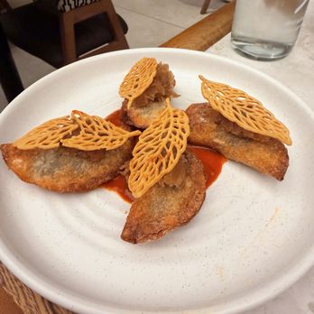 Telefèric Barcelona - Wagyu empanadas - Spanish Near Me - Scottsdale, Arizona Telefèric Barcelona - Wagyu empanadas - Spanish Near Me - Scottsdale, Arizona