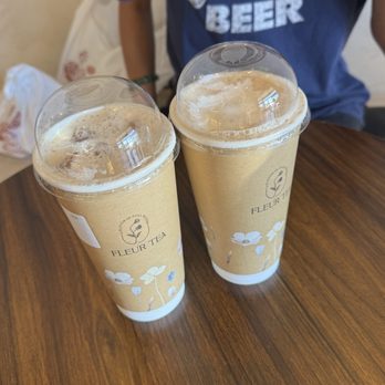 Fleur Tea - guava bloom, peach fruit tea - Bubble Tea Near Me - San Jose, California