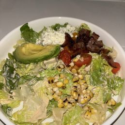 Salad with avocado and bacon Salad with avocado and bacon