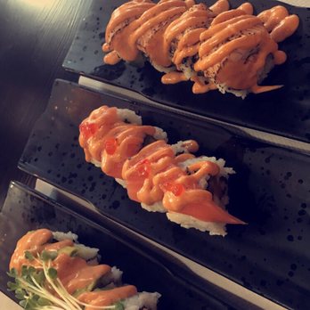 Sushi Up - Spicy mango, avocumber, Hollywood - Sushi Bars Near Me - Orem, Utah