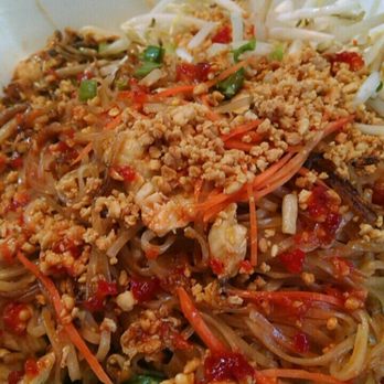 Maile's Thai Bistro - Looks good but tastes bland :( no lime or basil!! - Thai Near Me - Honolulu, Hawaii