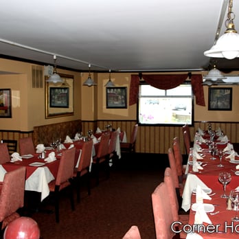 The Corner House Bistro - Main dinning area - Seafood Near Me - Keswick, Ontario The Corner House Bistro - Main dinning area - Seafood Near Me - Keswick, Ontario