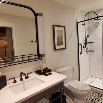 Canopy by Hilton Boston Downtown - Bathroom - Hotels Near Me - Boston, Massachusetts Canopy by Hilton Boston Downtown - Bathroom - Hotels Near Me - Boston, Massachusetts