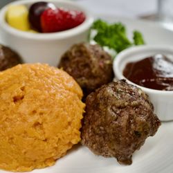 Healthy and Fresh Meal Prep - BBQ Meatballs with Yams | Kid's Menu