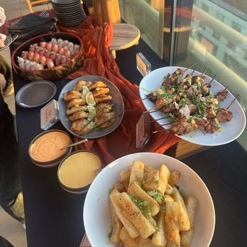 Kaiyo Rooftop - Nigiri, Beef Empanadas, Anticuchos de Pollo, and Yucca fries - Peruvian Near Me - San Francisco, California