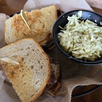 Full On Craft Eats & Drinks - Bars Near Me - Rockville, Maryland