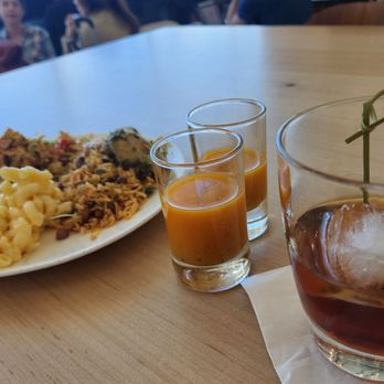 The Centurion Lounge - Airport Lounges Near Me - Seattle, Washington
