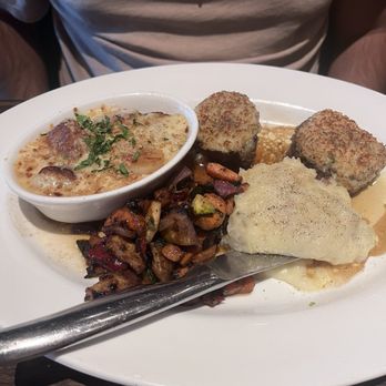 Cooper’s Hawk Winery & Restaurant - Surf & Turf parm crusted filet and scallops - Desserts Near Me - Gilbert, Arizona Cooper’s Hawk Winery & Restaurant - Surf & Turf parm crusted filet and scallops - Desserts Near Me - Gilbert, Arizona