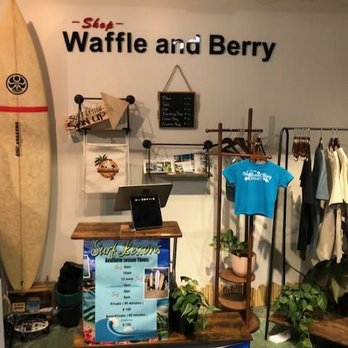 Waffle and Berry - Waffles Near Me - Honolulu, Hawaii