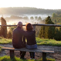 Bispingen-Touristik - Der Totengrund mit Aras und Christiane wegsite.net