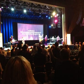 Saddleback Church - Anaheim - Churches Near Me - Anaheim, California