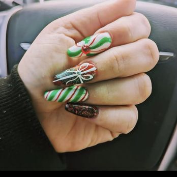 Glitz Nail Lounge - Nail Salons Near Me - Henderson, Nevada