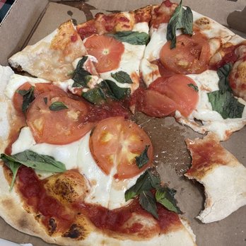 Uptop Pizzeria - Pizza Near Me - Newark, New Jersey Uptop Pizzeria - Pizza Near Me - Newark, New Jersey