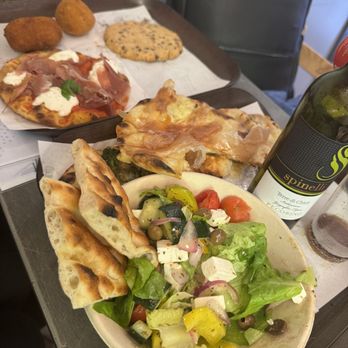 Trieste - Pizza Near Me - Rome, RM