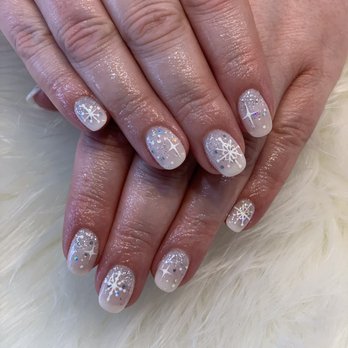 City Nails & Spa - Christmas/ Winter Nail Art - Nail Salons Near Me - New Orleans, Louisiana City Nails & Spa - Christmas/ Winter Nail Art - Nail Salons Near Me - New Orleans, Louisiana