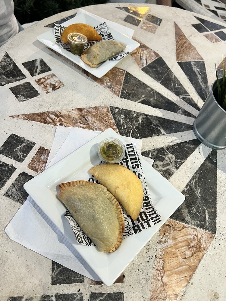 Caprichos Cafe Image