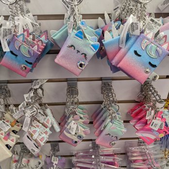 Claire's - Sparkly - Accessories Near Me - Eagan, Minnesota