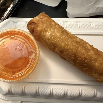 Kami Ramen & Sushi - Egg roll - Sushi Bars Near Me - Humble, Texas Kami Ramen & Sushi - Egg roll - Sushi Bars Near Me - Humble, Texas