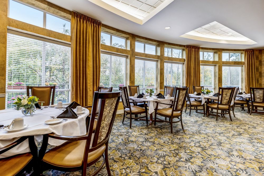 MIRAMONT POINTE Updated September 2024 30 Photos 11520 SE