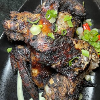 Yeiboh Kitchen - Island wings - New American Near Me - Baltimore, Maryland