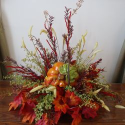 Coulters Florist - Fall centerpiece