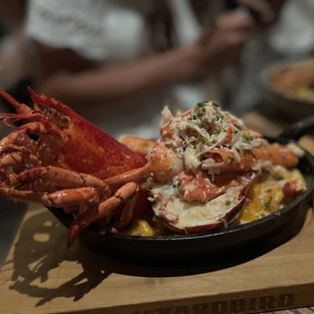 Yardbird - Lobster Mac & Cheese with King Crab - Southern Near Me - Las Vegas, Nevada Yardbird - Lobster Mac & Cheese with King Crab - Southern Near Me - Las Vegas, Nevada