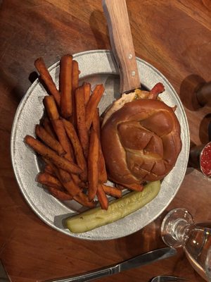 Jessop's Tavern & Colonial Restaurant by null