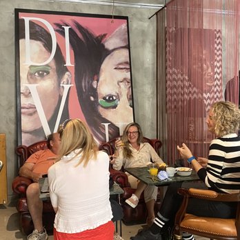 Lisbon Art Stay - Art and breakfast! - Hotels Near Me - Lisbon, 11 Lisbon Art Stay - Art and breakfast! - Hotels Near Me - Lisbon, 11