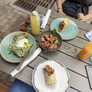 Bearcat CBD - Hot rob to the far left chia pudding in the middle and steak burrito split in two. - Coffee & Tea Near Me - New Orleans, Louisiana Bearcat CBD - Hot rob to the far left chia pudding in the middle and steak burrito split in two. - Coffee & Tea Near Me - New Orleans, Louisiana