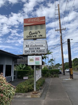 Sandy's Drive In SANDY’S DRIVE IN - Updated July 2026 - 95 Photos & 71 Reviews - 79-7432 ...