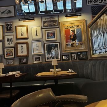 Hudson Malone - Decor - Breakfast & Brunch Near Me - Westport, Connecticut Hudson Malone - Decor - Breakfast & Brunch Near Me - Westport, Connecticut