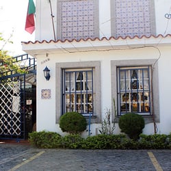 Quinta de Santa Maria - Quinta de Santa Maria: restaurante tradicional portugués.